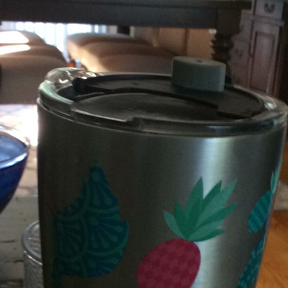 Meet your Posher, Dawn - Picture 1 of 1